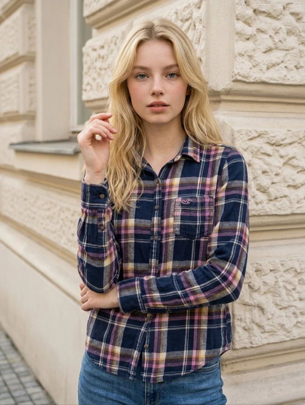 Hollister Plaid Soft Flannel Shirt Blue Pink Roll Tab Medium Americana Comfy Top